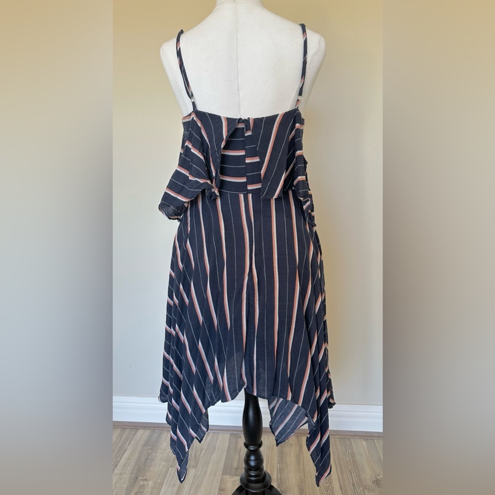 Chancery Striped Sundress with Asymmetrical Hem Cold Shoulder Sleeves - Size 12 - Picture 3 of 7